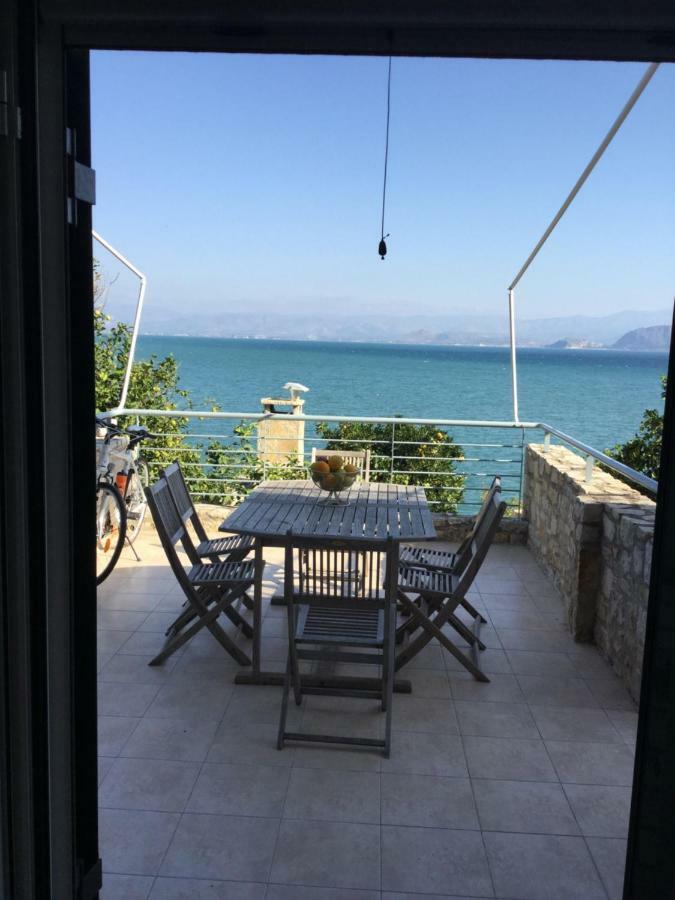 Seafront Apartment Ιι In Kiveri, Near Nafplion. Екстериор снимка