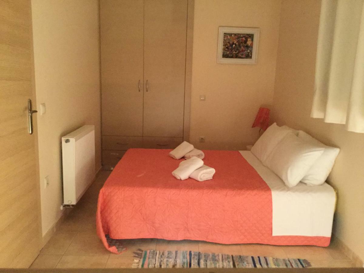 Seafront Apartment Ιι In Kiveri, Near Nafplion. Екстериор снимка